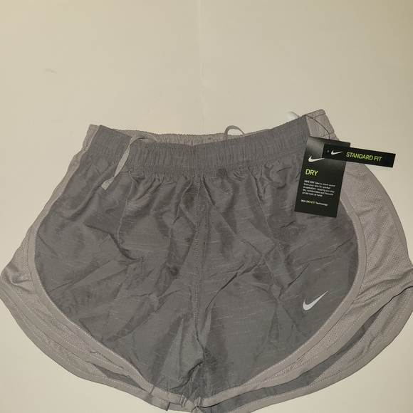 Nike Women's Tempo Dry Core 3'' Running Shorts Grey - Picture 10 of 14